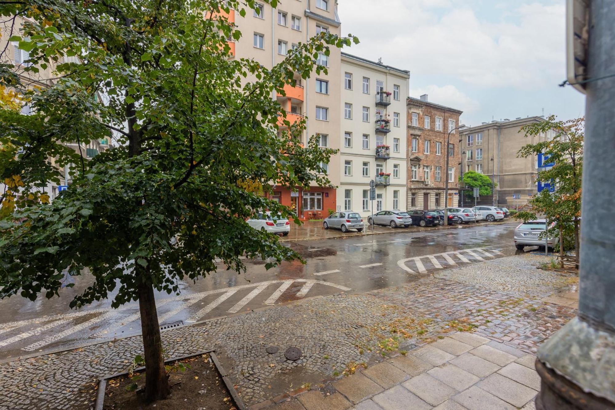 Cozy Studio For 3 Guests Near Centrum Praskie Koneser By Noclegi Renters Warschau Exterior foto